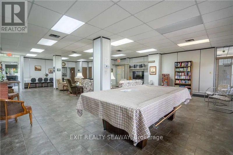 702 - 308 Second Street E, Cornwall, ON - Indoor
