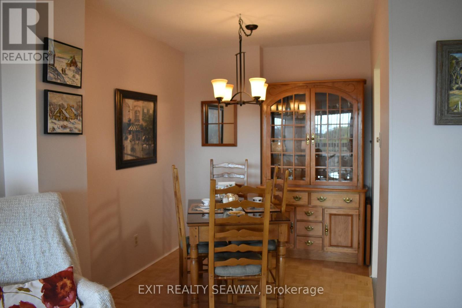 702 - 308 Second Street E, Cornwall, ON - Indoor
