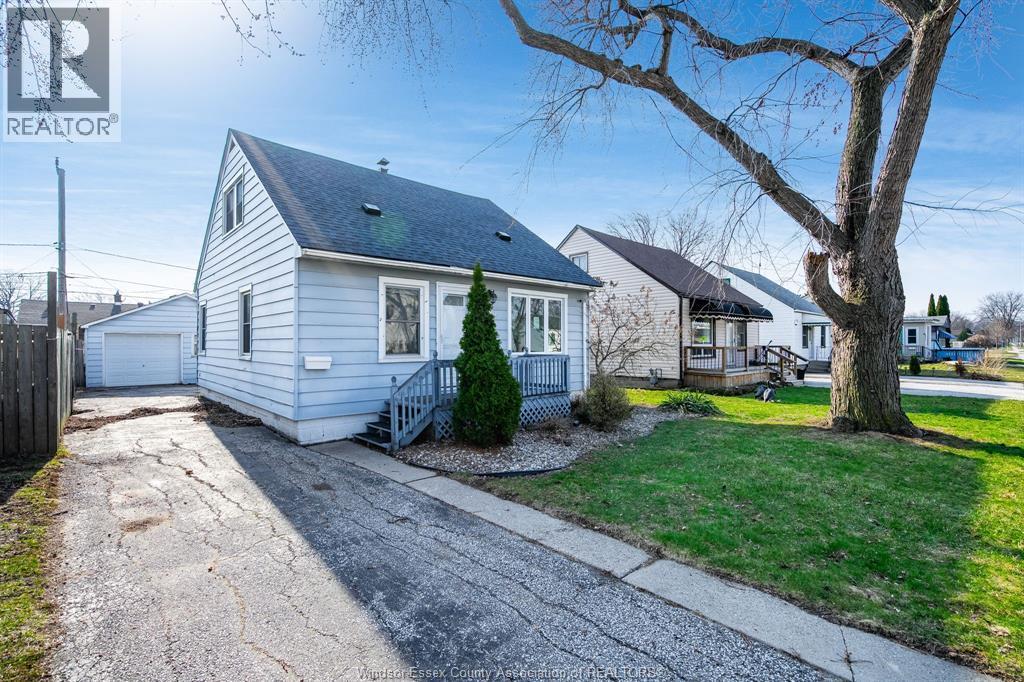 3759 Whitney, Windsor, ON - Outdoor With Deck Patio Veranda