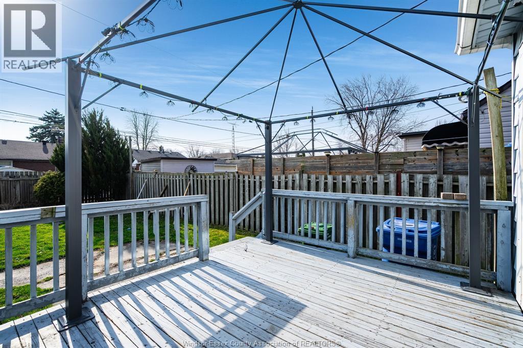 3759 Whitney, Windsor, ON - Outdoor With Deck Patio Veranda