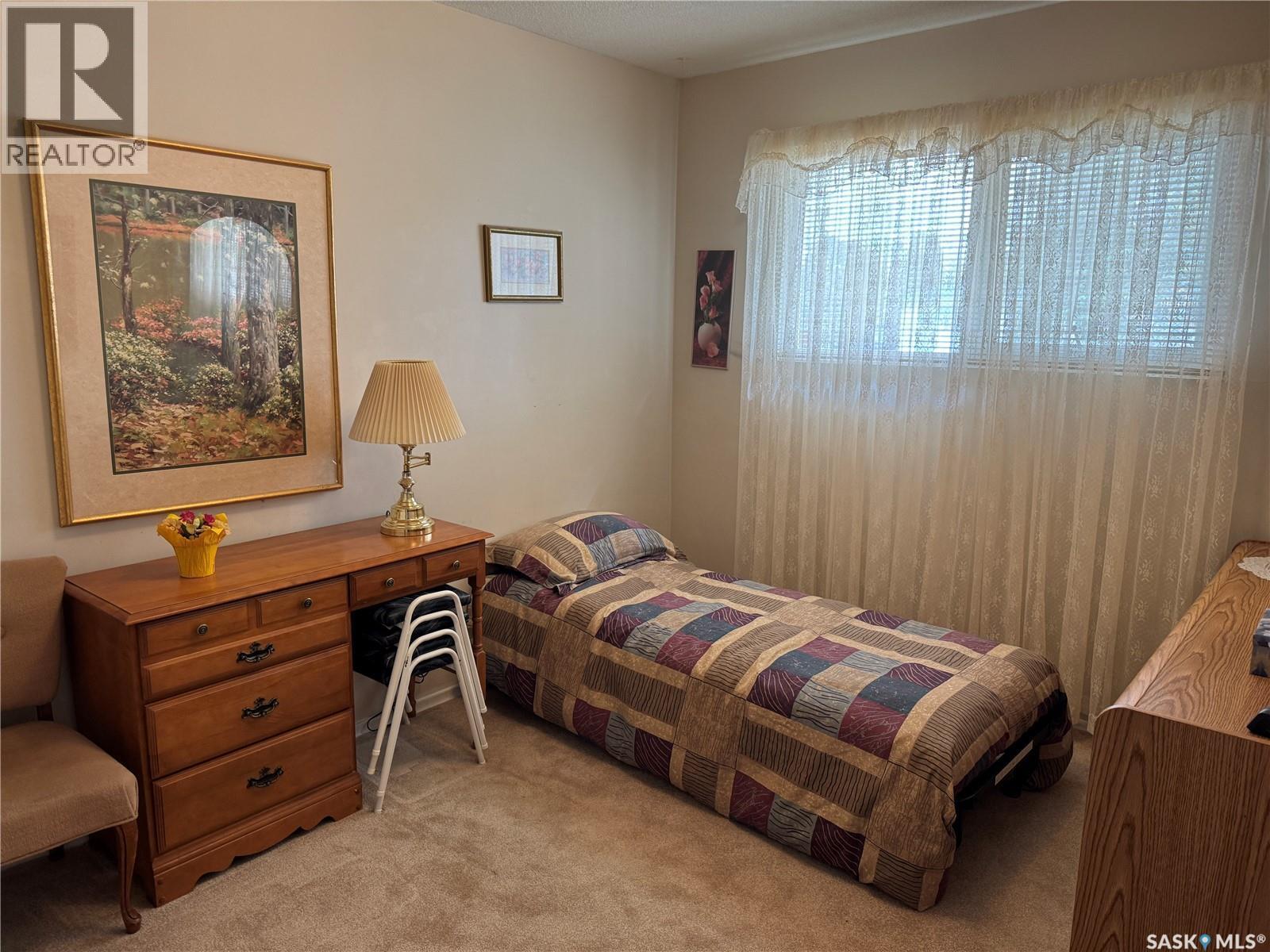 2504 Tomlinson Crescent, Saskatoon, SK - Indoor Photo Showing Bedroom