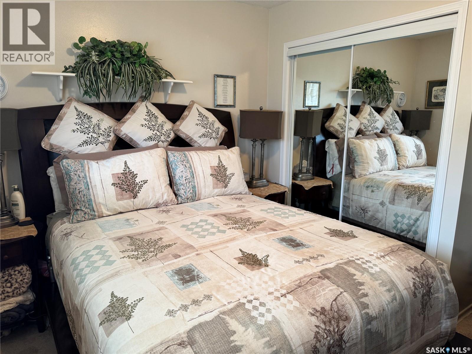 2504 Tomlinson Crescent, Saskatoon, SK - Indoor Photo Showing Bedroom