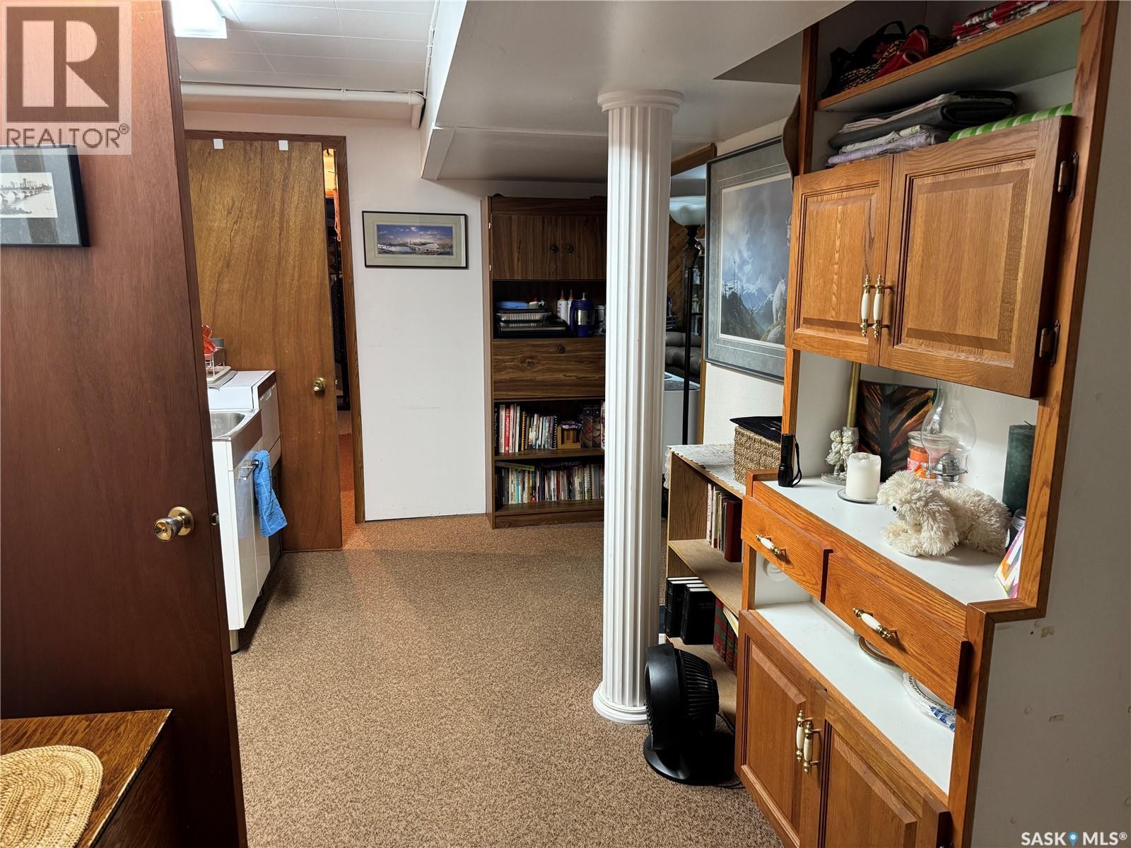 2504 Tomlinson Crescent, Saskatoon, SK - Indoor