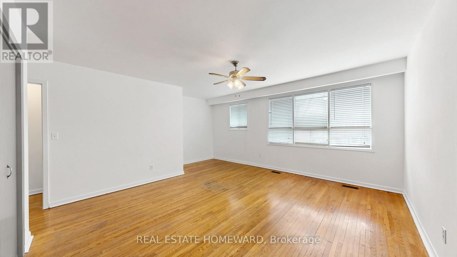 349 Monarch Park Avenue, Toronto, ON - Indoor Photo Showing Other Room