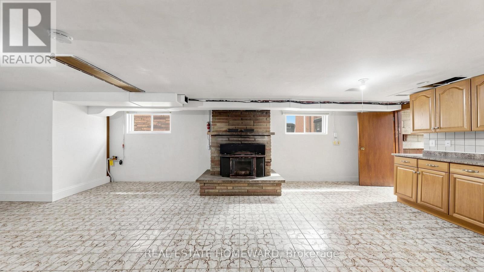 349 Monarch Park Avenue, Toronto, ON - Indoor Photo Showing Other Room