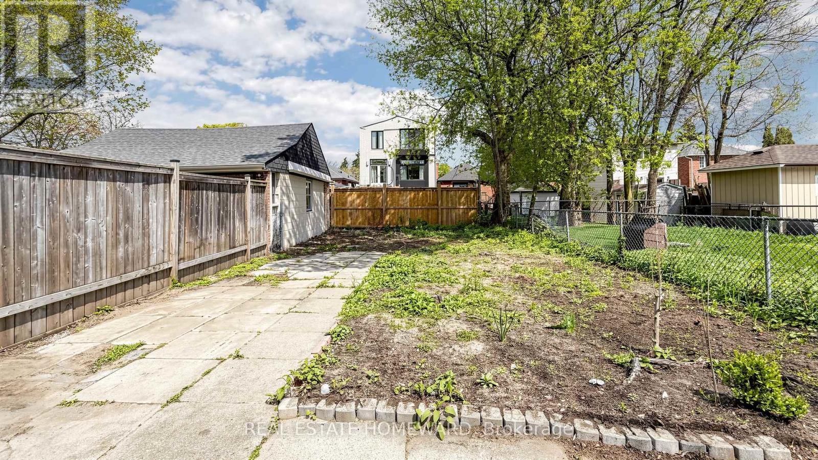349 Monarch Park Avenue, Toronto, ON - Outdoor