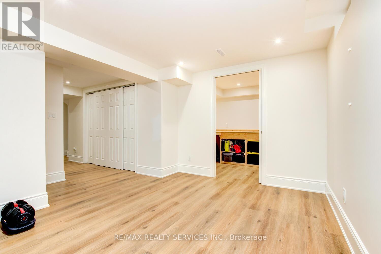 28 Chickadee Crescent, Brampton, ON - Indoor