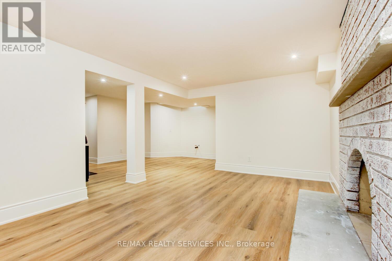 28 Chickadee Crescent, Brampton, ON - Indoor Photo Showing Other Room