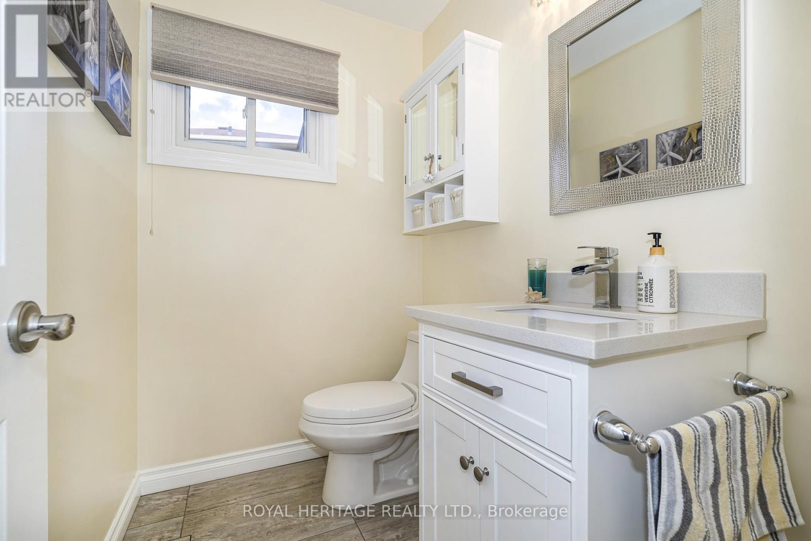 525 Sundown Crescent, Pickering, ON - Indoor Photo Showing Bathroom