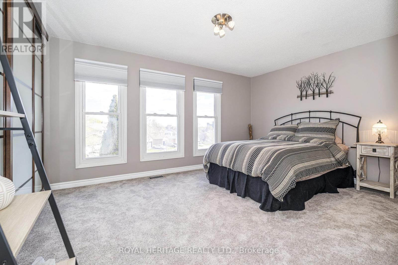 Bedroom 3 - 525 Sundown Crescent, Pickering, ON - Indoor Photo Showing Bedroom