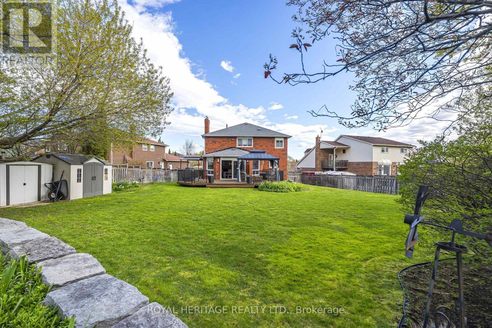 525 Sundown Crescent, Pickering, ON - Outdoor With Deck Patio Veranda With Backyard