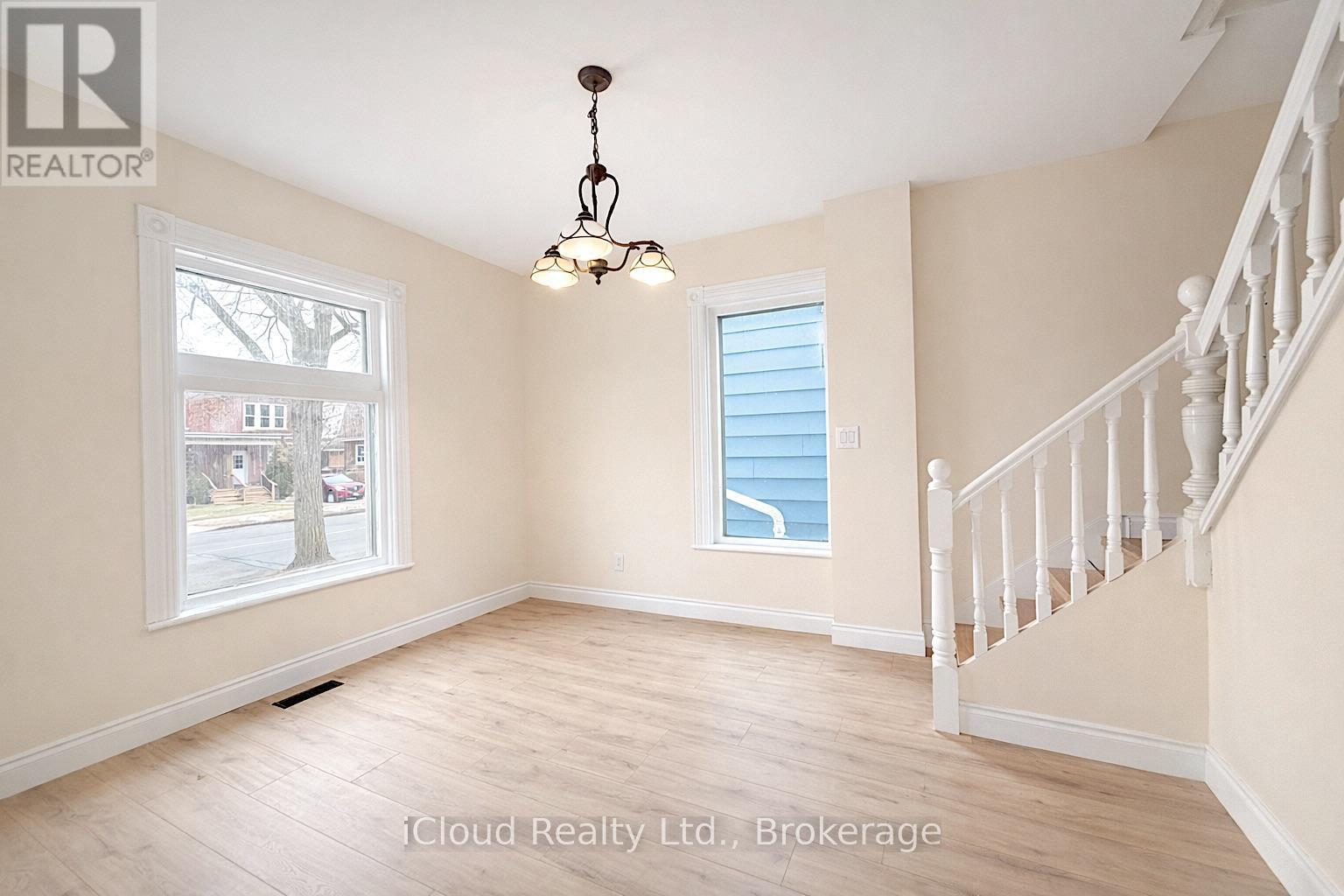 405 Upper Wentworth Street, Hamilton, ON - Indoor Photo Showing Other Room