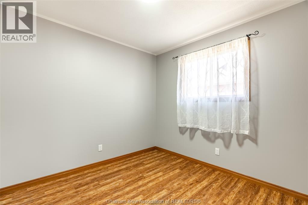 12 Lansdowne Avenue, Chatham, ON - Indoor Photo Showing Other Room