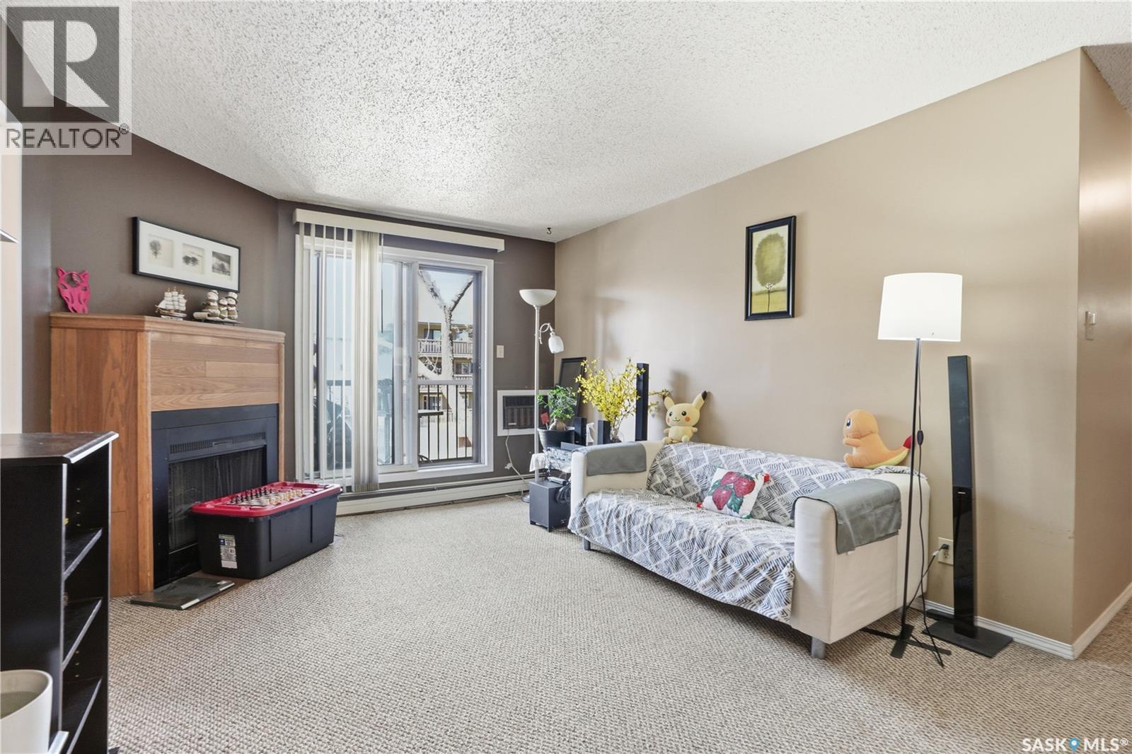 214A 4040 8Th Street E, Saskatoon, SK - Indoor