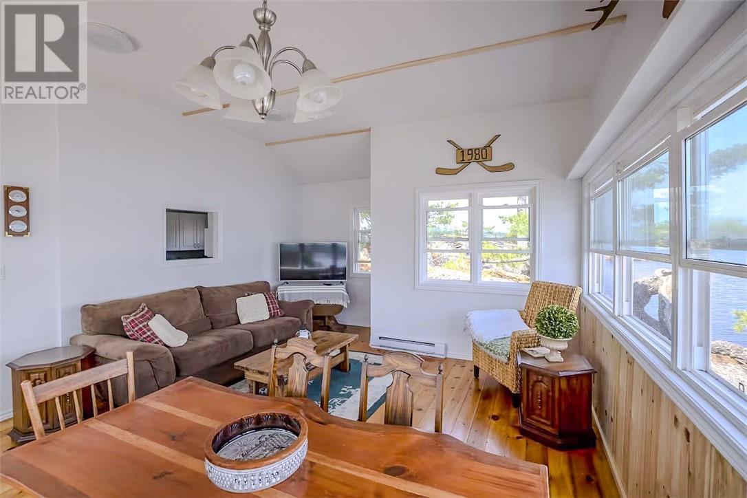 1980 Tp Mcgregor Bay, Mcgregor Bay, ON