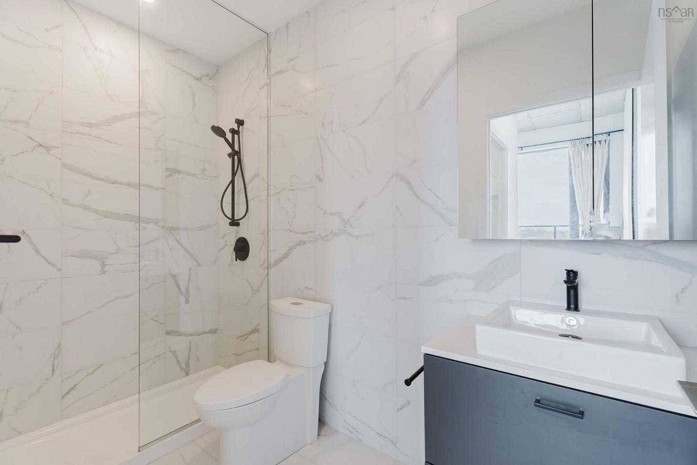 Ph5 5511 Bilby Street, Halifax, NS