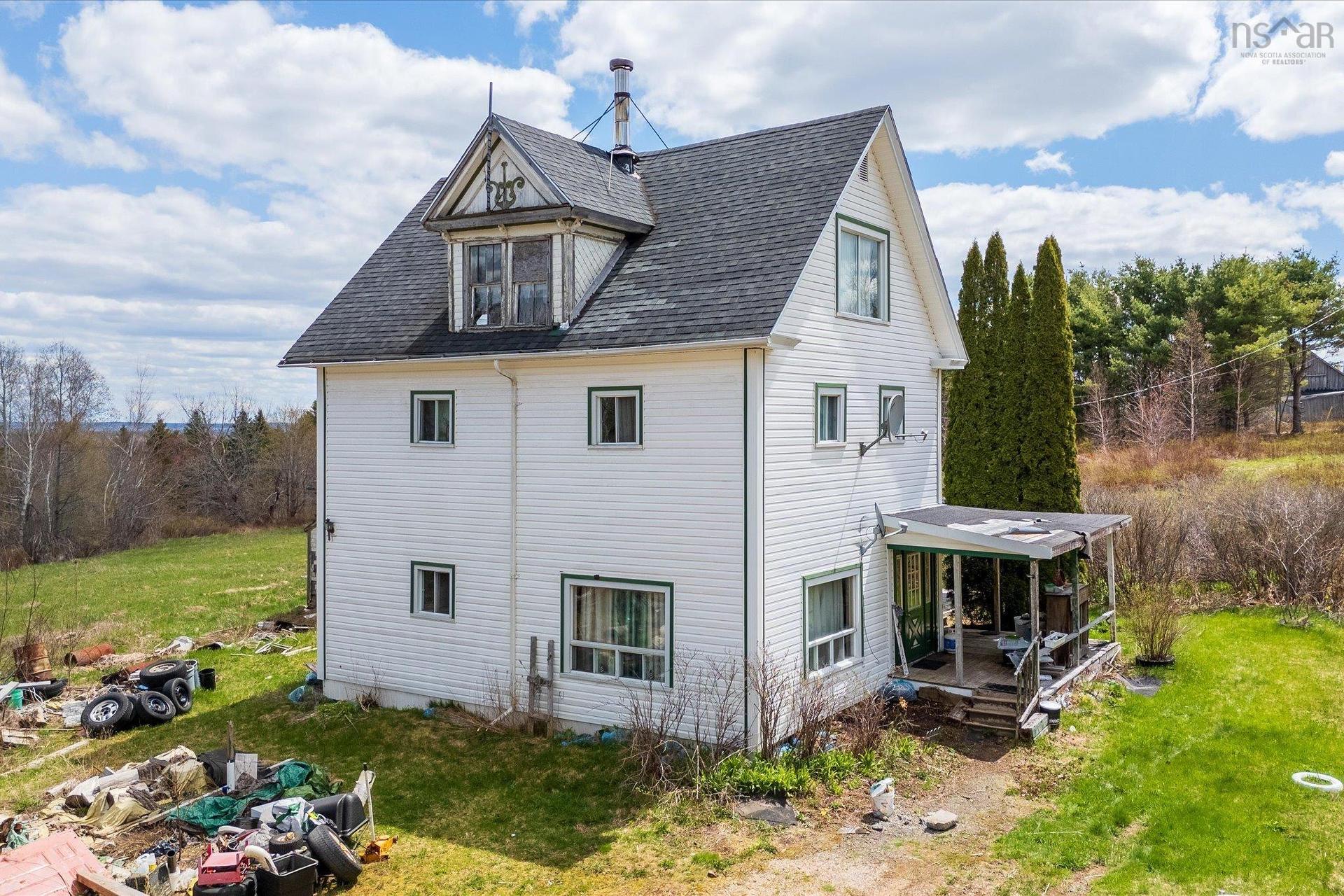 1170 Highway 10, Springfield, NS