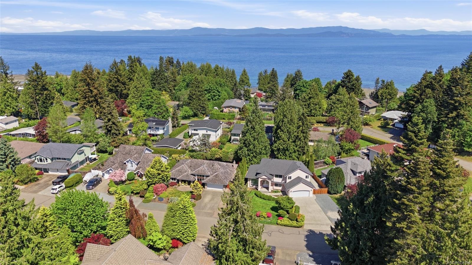 589 Belyea Rd, Qualicum Beach, BC