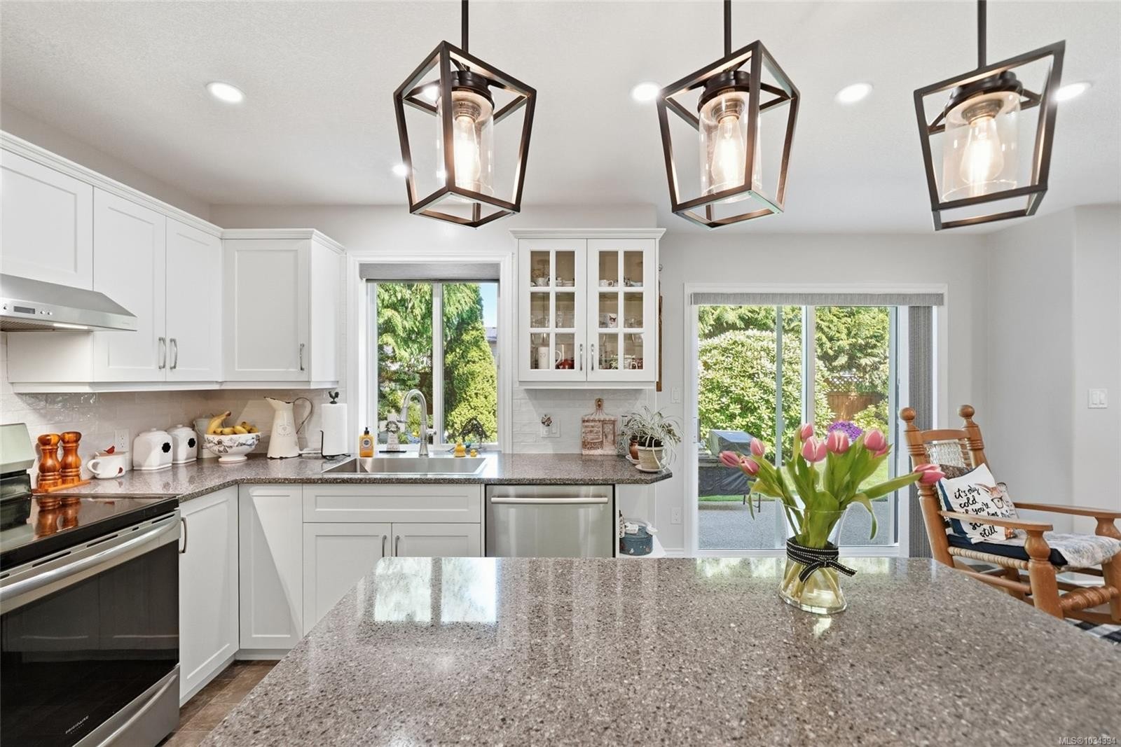 589 Belyea Rd, Qualicum Beach, BC