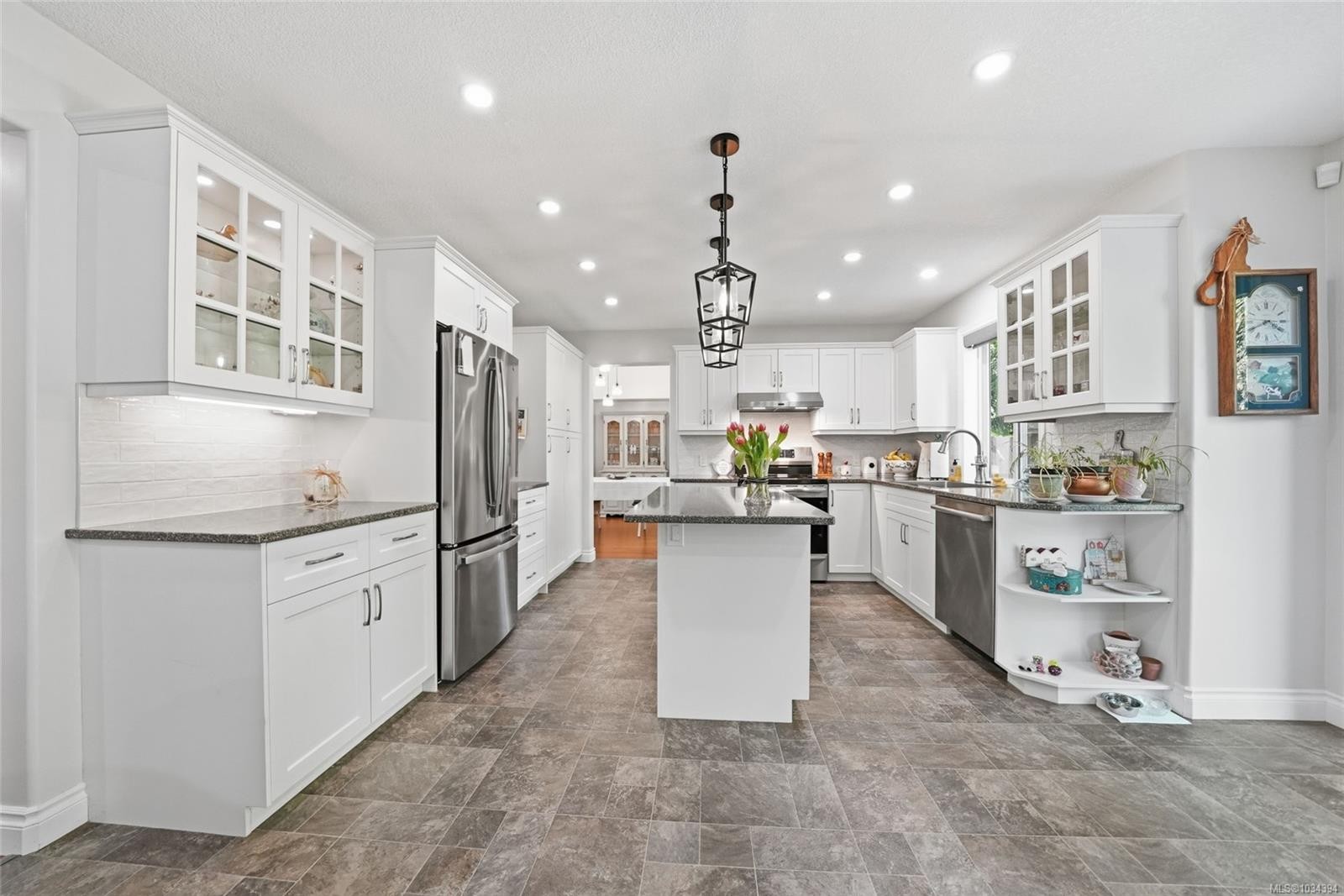589 Belyea Rd, Qualicum Beach, BC