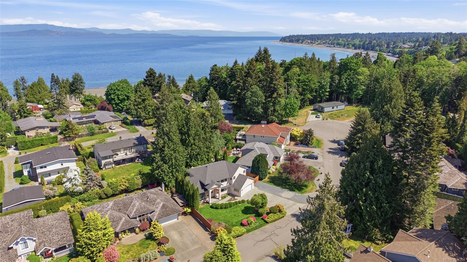 589 Belyea Rd, Qualicum Beach, BC