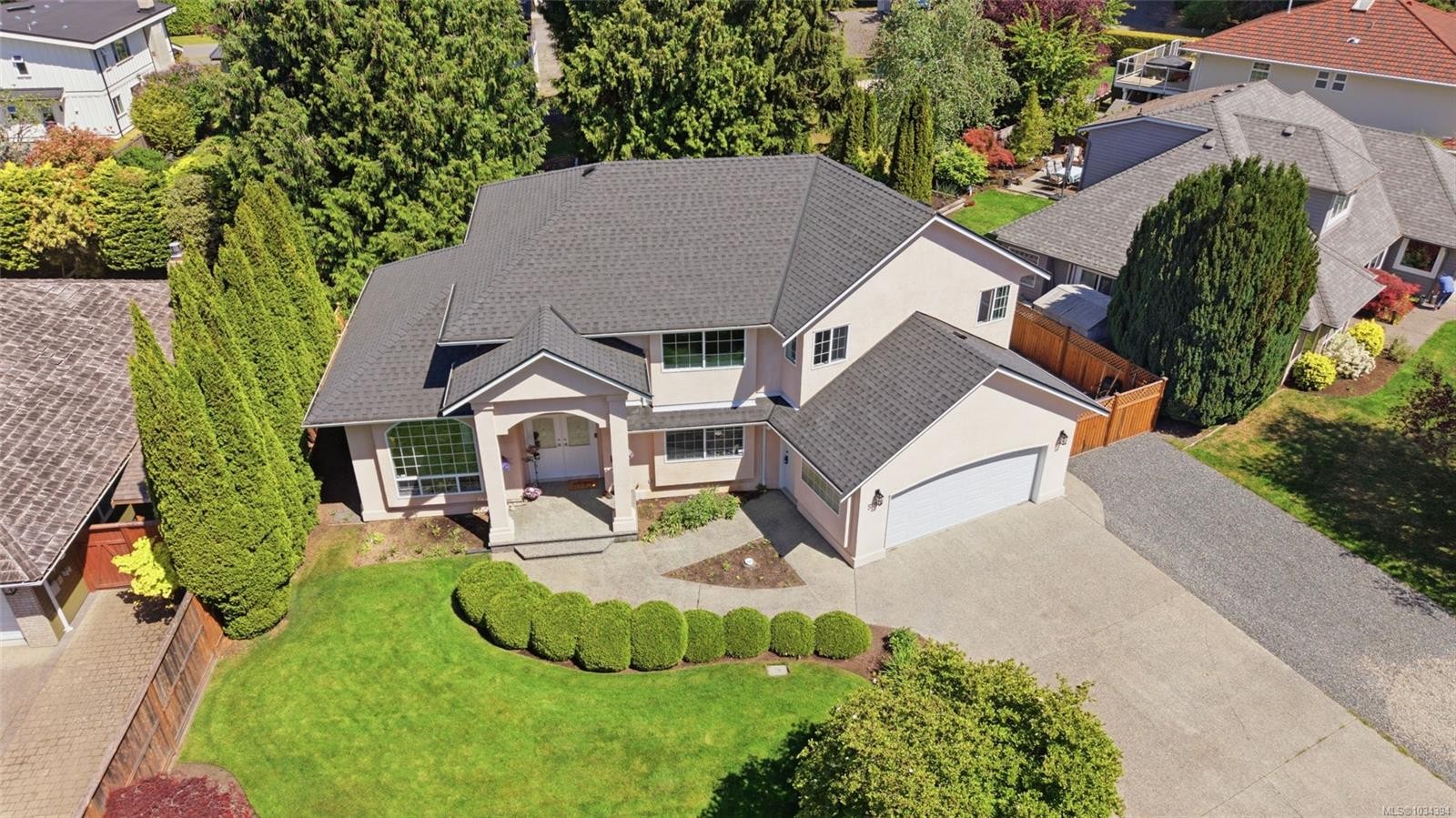 589 Belyea Rd, Qualicum Beach, BC