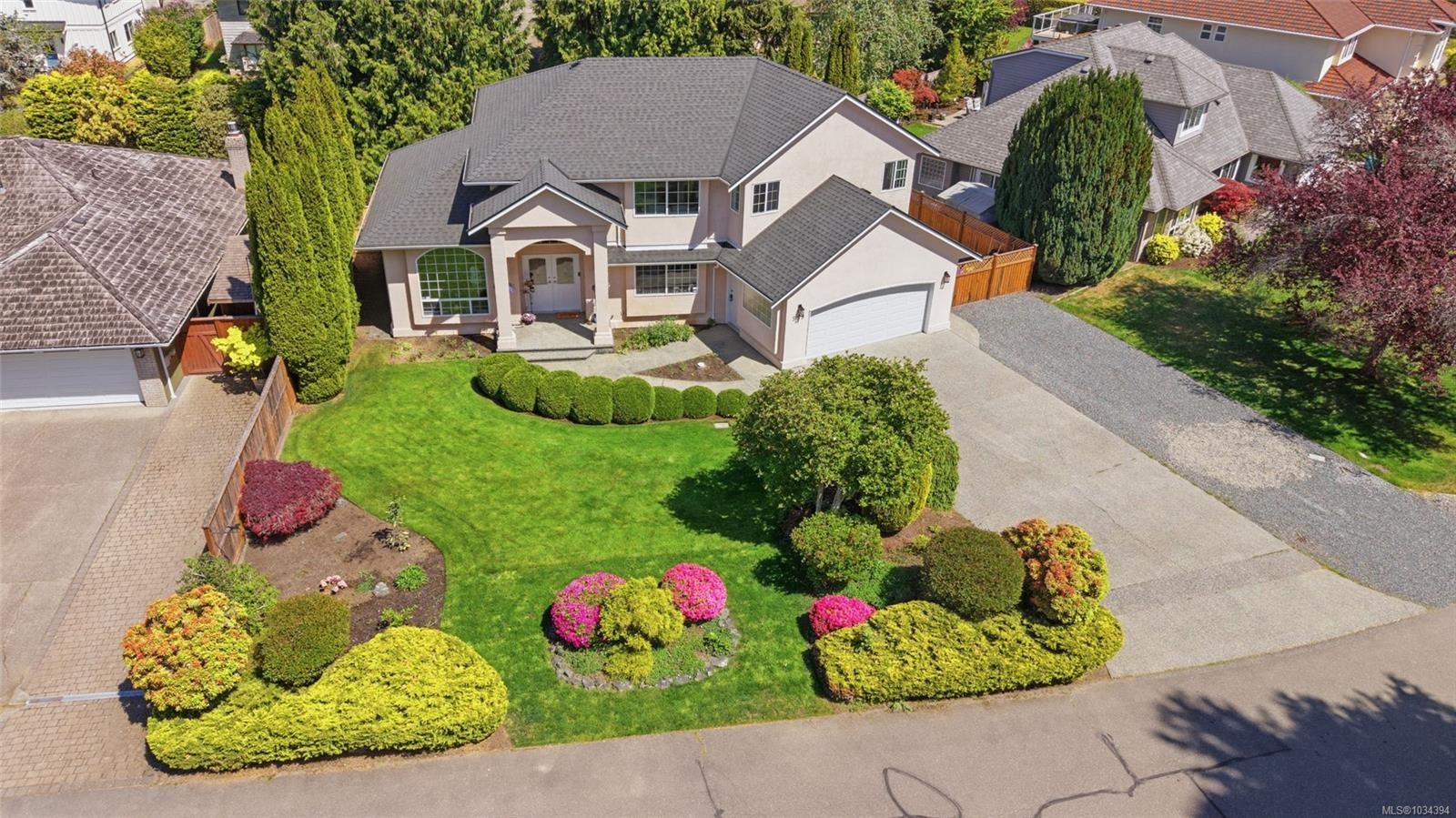 589 Belyea Rd, Qualicum Beach, BC