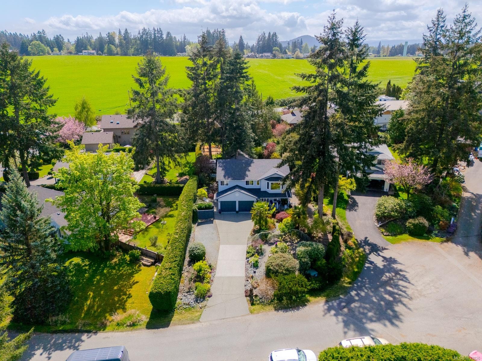 1345 Garrett Pl, Cowichan Bay, BC