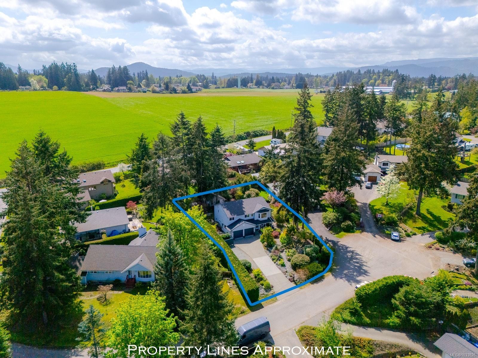 1345 Garrett Pl, Cowichan Bay, BC