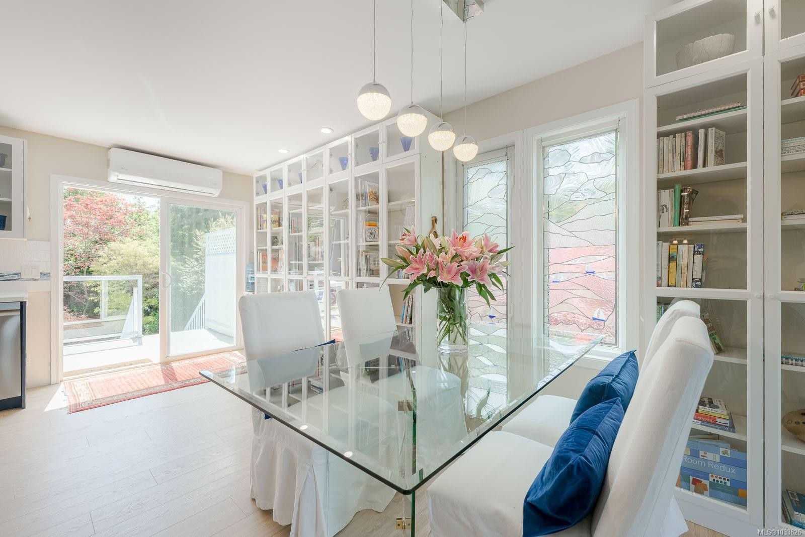 1345 Garrett Pl, Cowichan Bay, BC