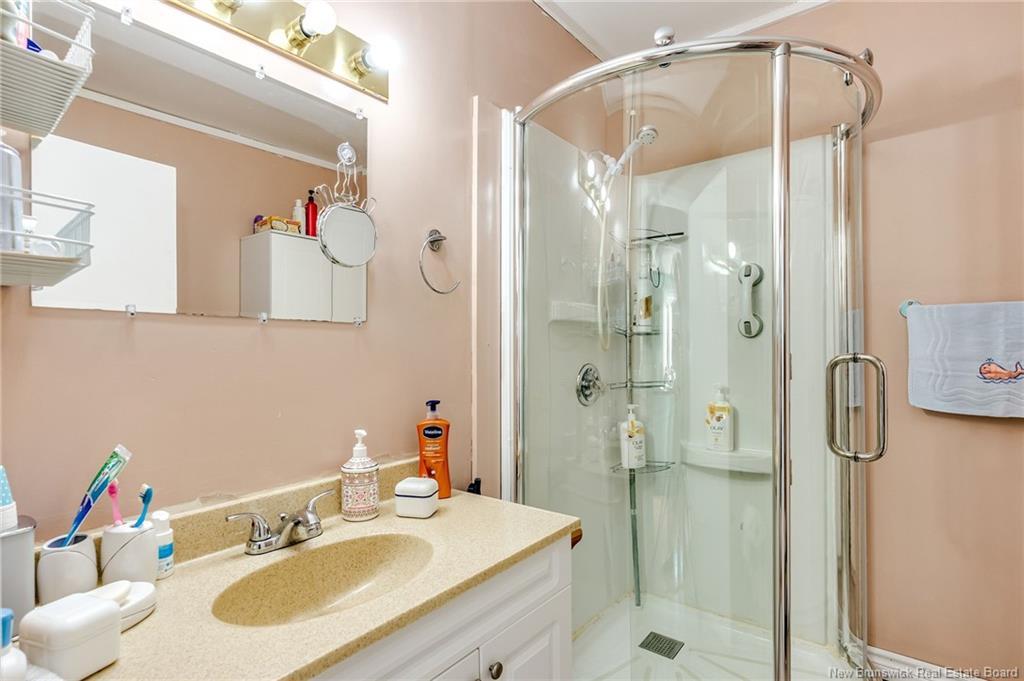 16 Field Rd, Saint John, NB