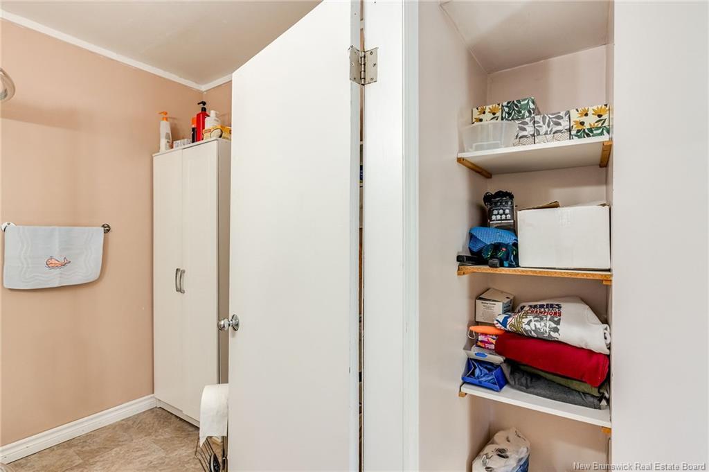 16 Field Rd, Saint John, NB