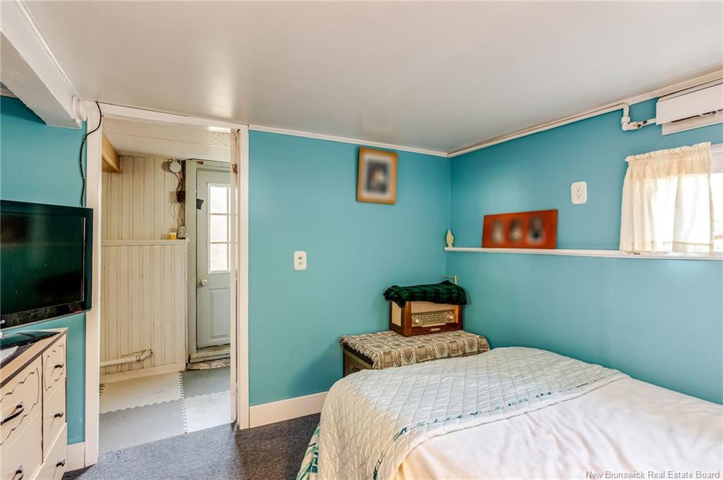 16 Field Rd, Saint John, NB