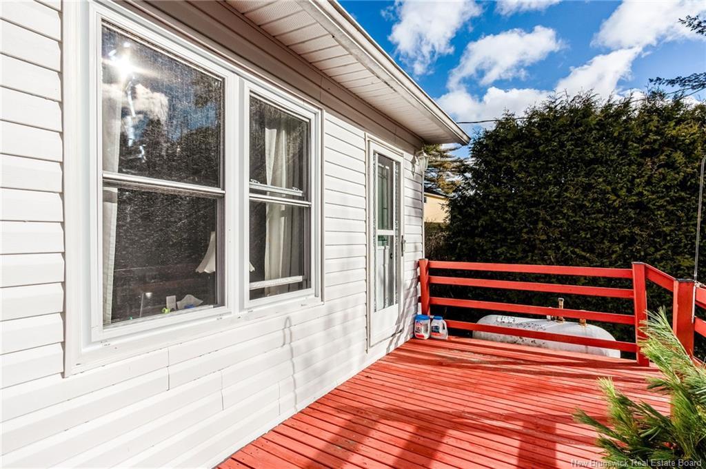 16 Field Rd, Saint John, NB