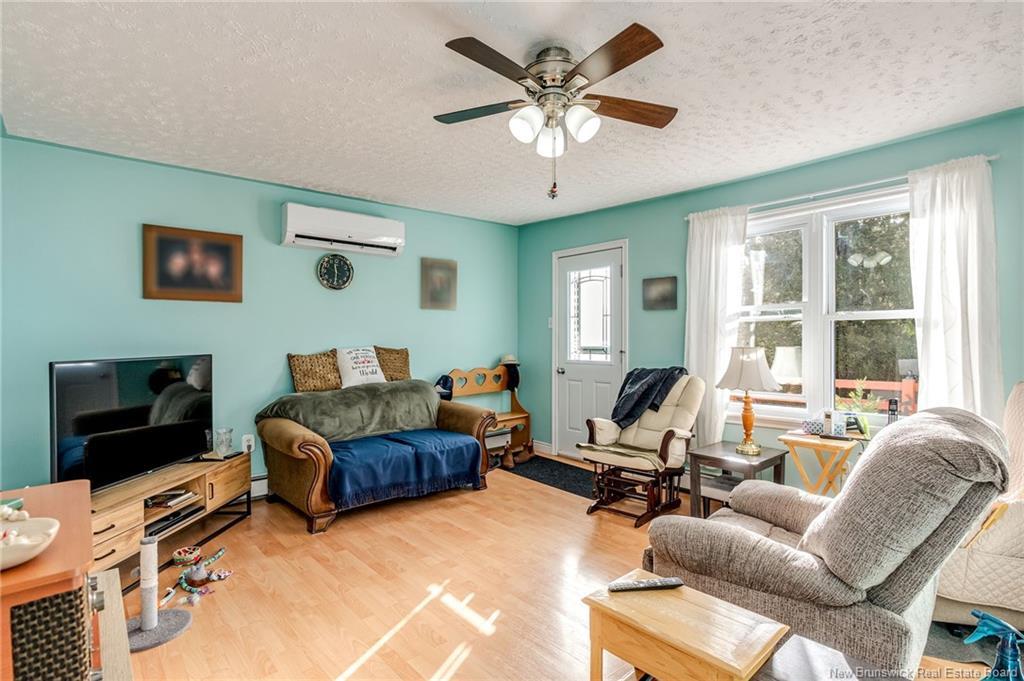 16 Field Rd, Saint John, NB