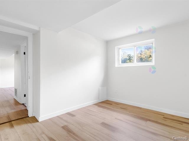 Bedroom - 1010A Rue Ridgewood, Laval (Chomedey), QC - Indoor Photo Showing Other Room