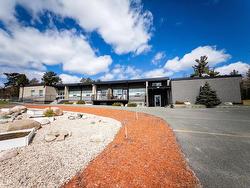 201 100 First Avenue West Kenora, ON P9N 3Z7
