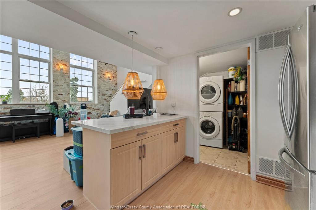 303-647 Irvine, Windsor, ON