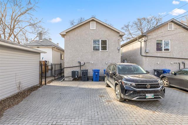 496 Hethrington Ave, Winnipeg, MB