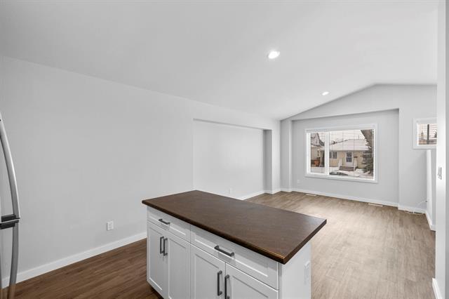 496 Hethrington Ave, Winnipeg, MB