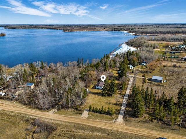 119 Beach Rd, White Mud Falls, MB