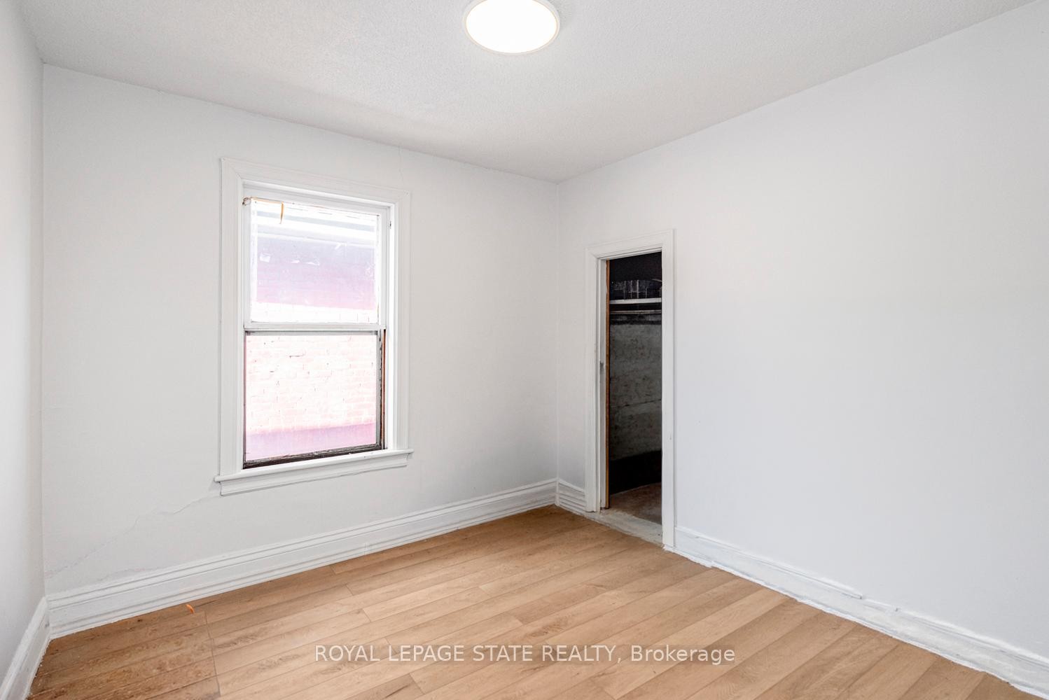 39 Arthur Avenue N, Hamilton, ON - Indoor Photo Showing Other Room