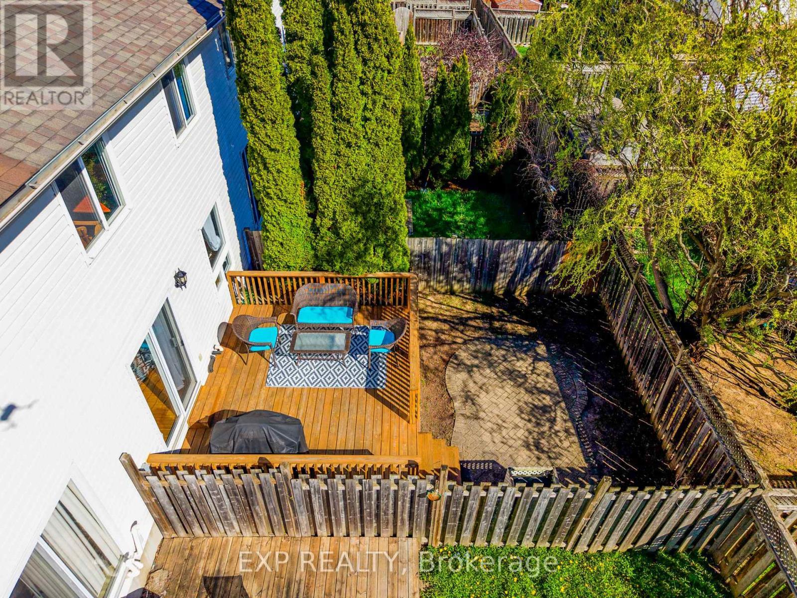 18 Prosperity Drive, Kitchener, ON - Outdoor With Deck Patio Veranda