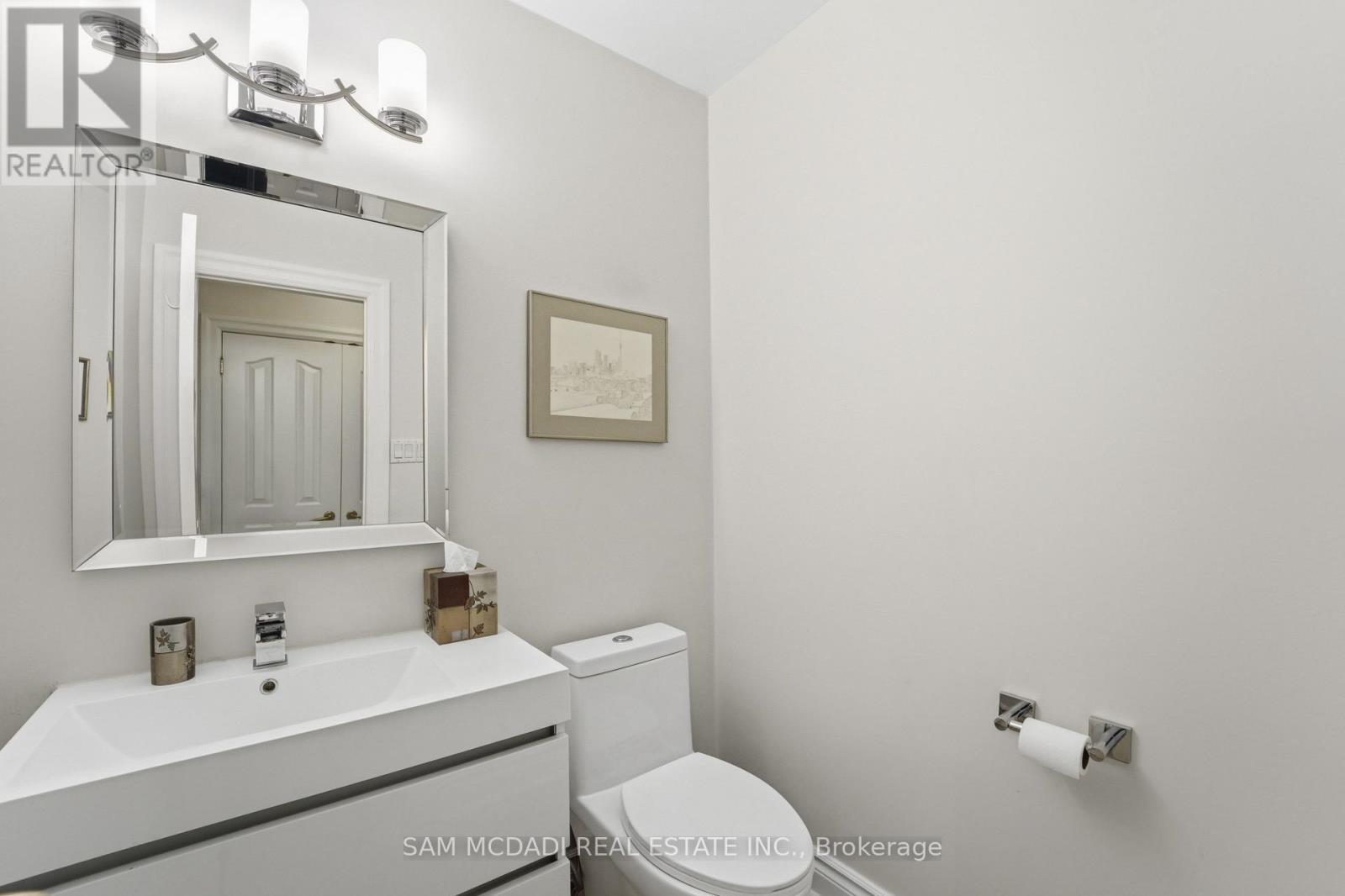 495 Meadow Wood Road, Mississauga, ON - Indoor Photo Showing Bathroom