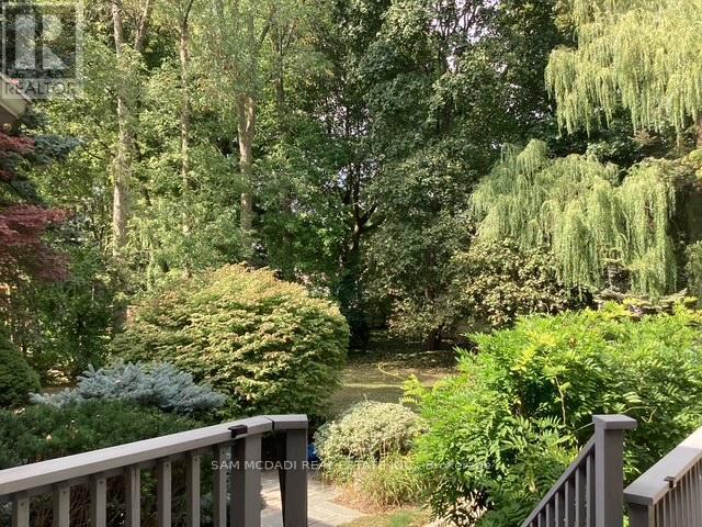 495 Meadow Wood Road, Mississauga, ON - Outdoor
