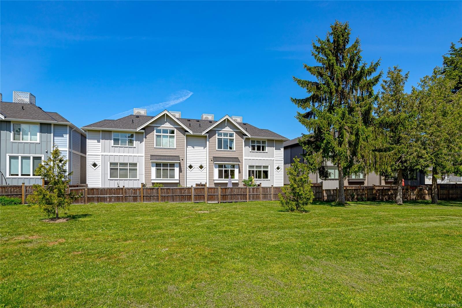 5-10480 Resthaven Dr, Sidney, BC