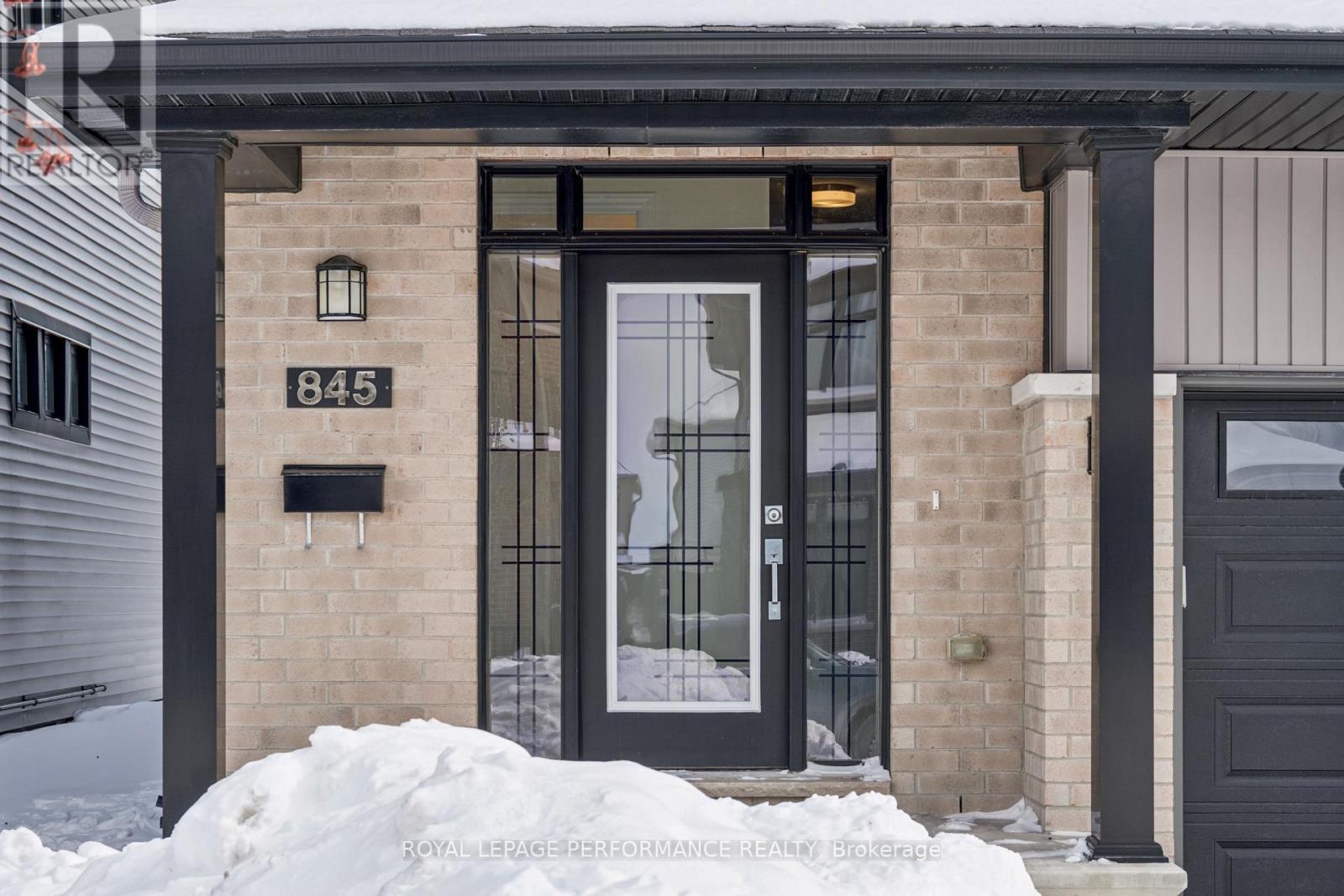 845 Snap Hook Crescent, Ottawa, ON - Outdoor