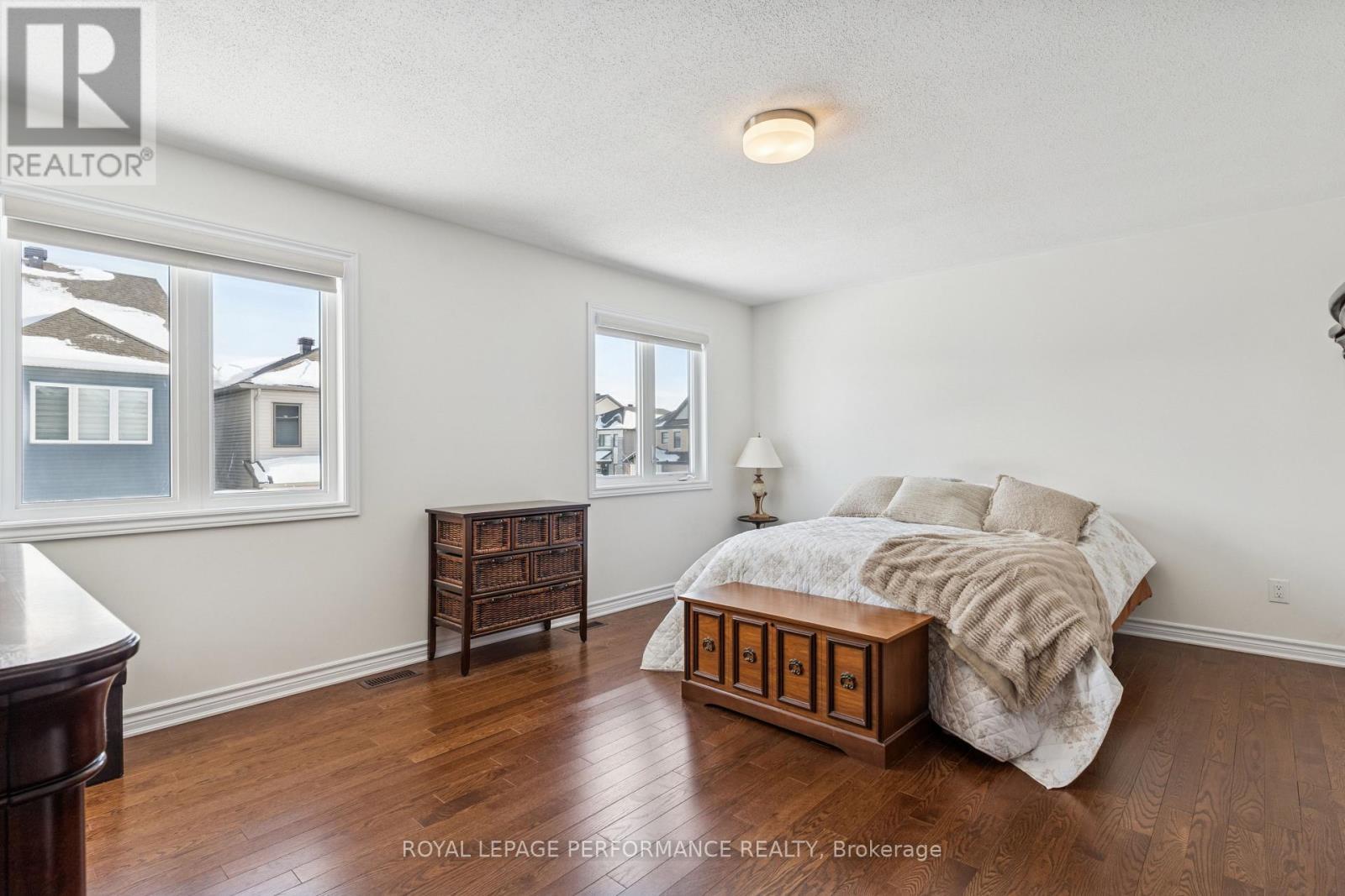 845 Snap Hook Crescent, Ottawa, ON - Indoor Photo Showing Bedroom