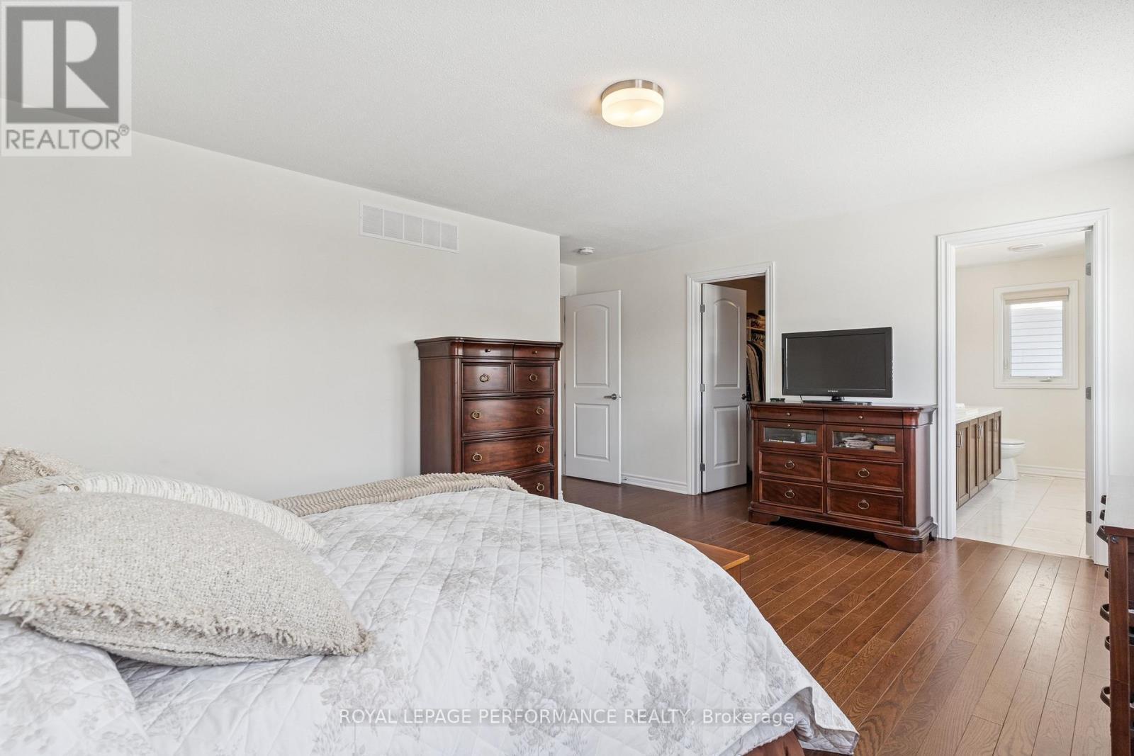 845 Snap Hook Crescent, Ottawa, ON - Indoor Photo Showing Bedroom