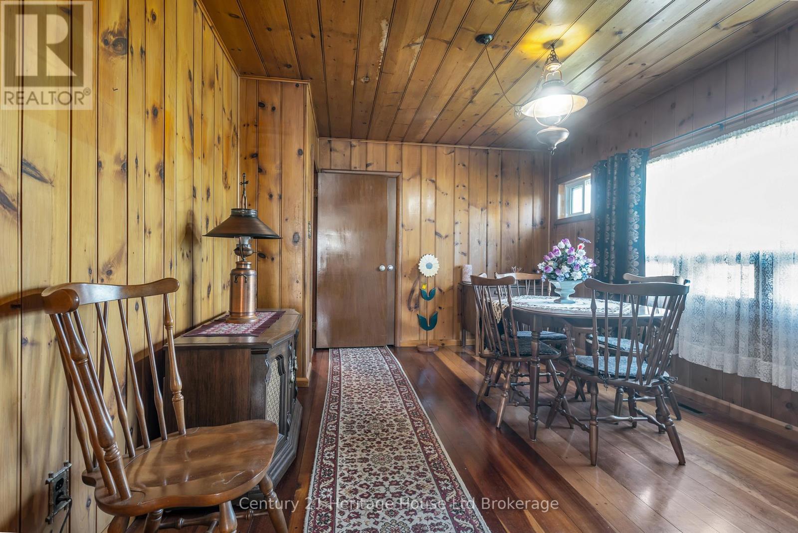 88 Potters Road, Tillsonburg, ON - Indoor